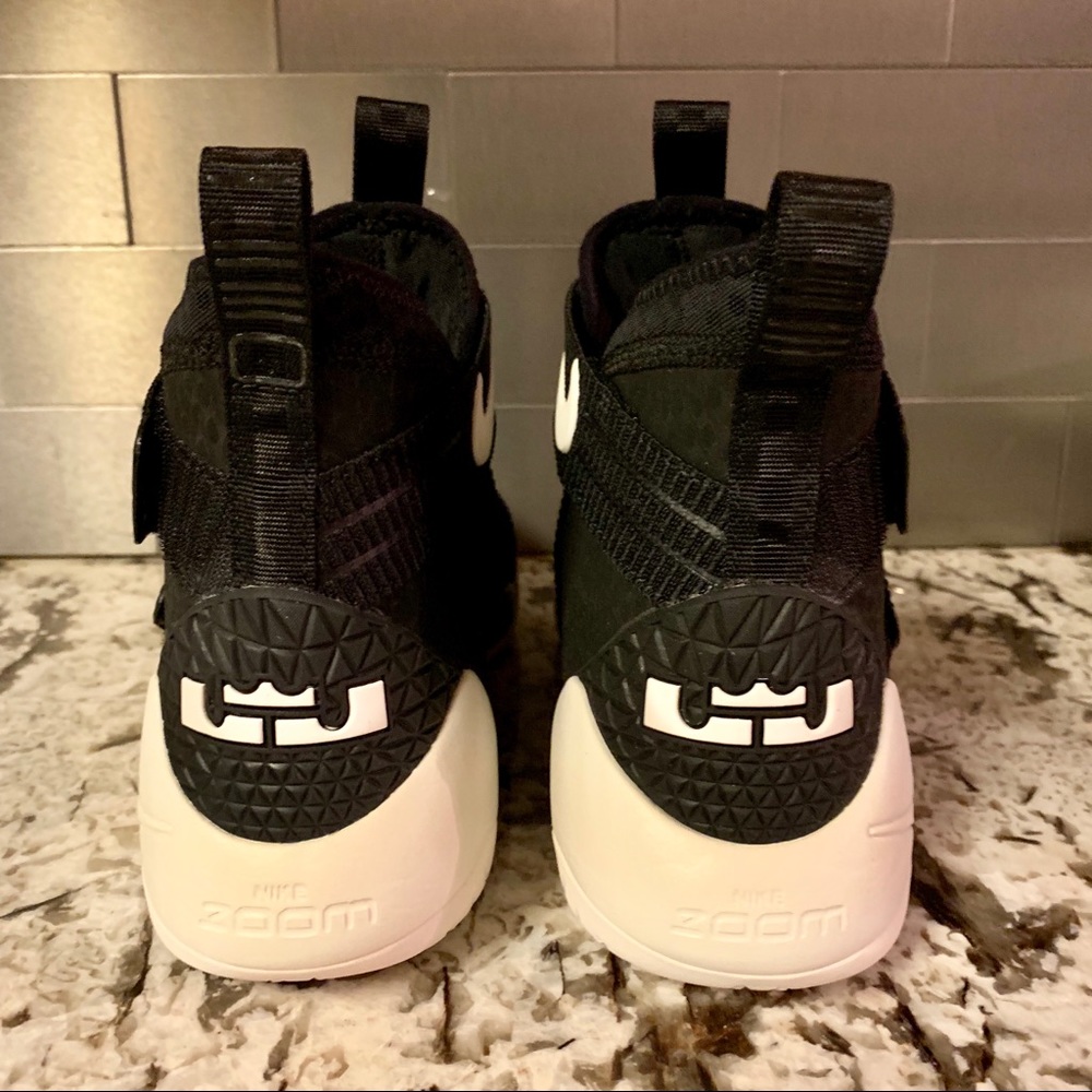 Nike LeBron Soldier XI 11 SRG BN 897646 004 - Picture 7 of 8